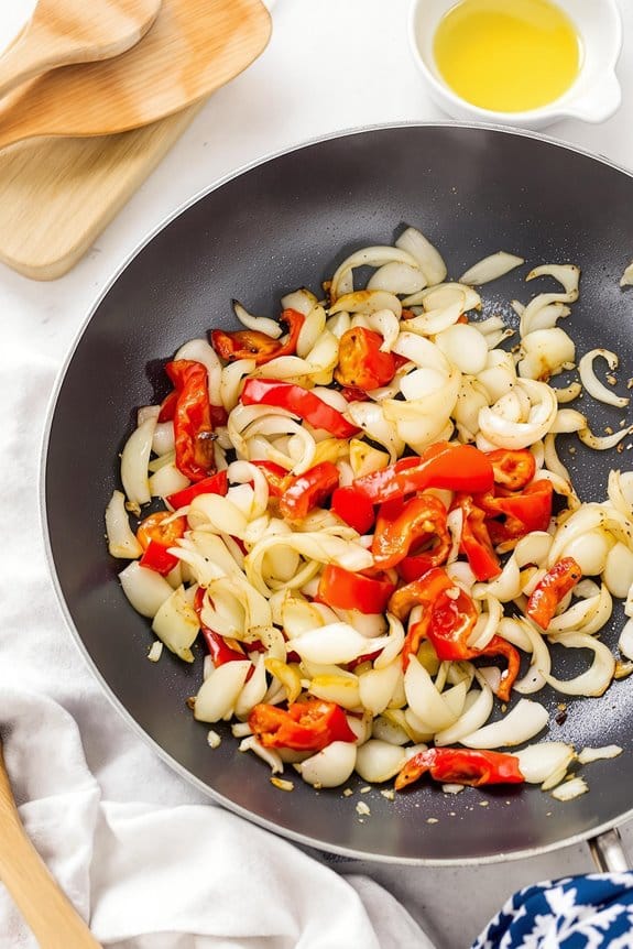 saut onions and peppers